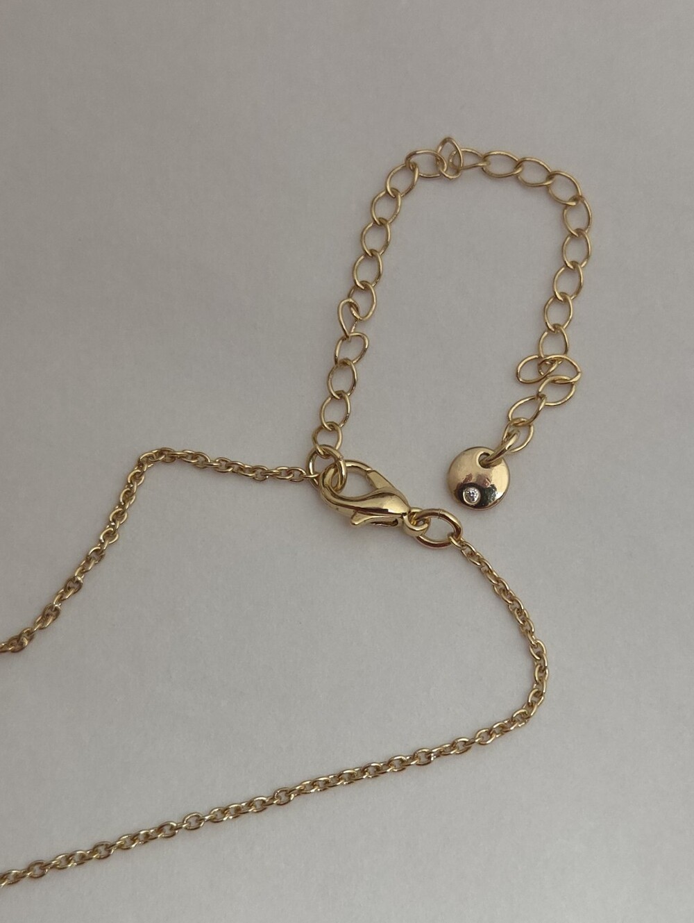 Gold Plated Round Charm Pendant Necklace Monogramable Pendant Necklace - Picture 12 of 15